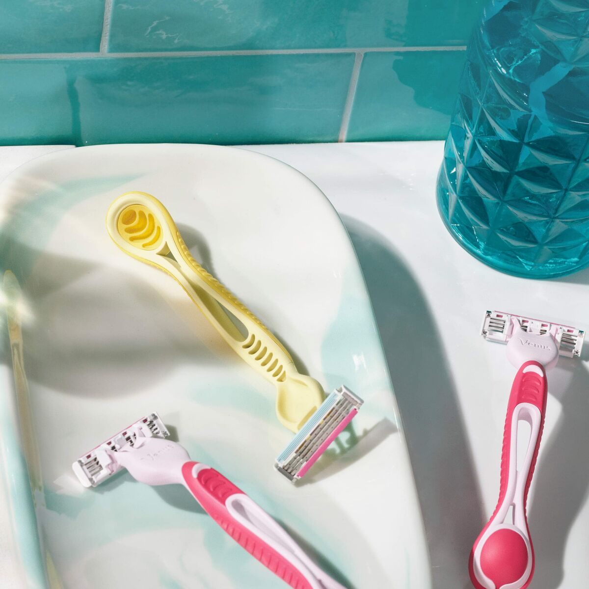 Rasoirs Jetables Gillette Dragonfruit (3 Unités)